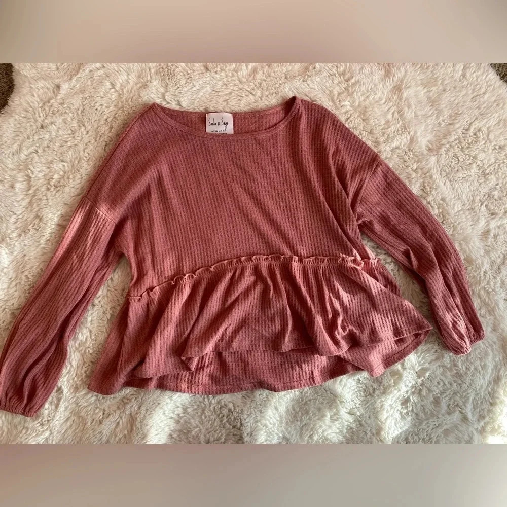 Dry Goods Boutique Sadie & sage peplum long sleeve shirt size small
